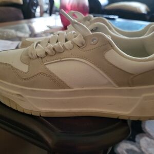 Zara beige platform sneakers size 37 or US 7